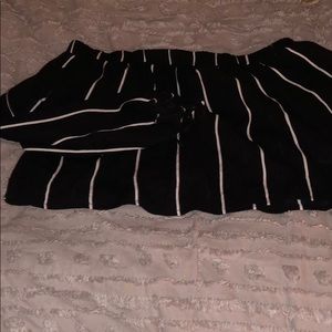 Kendall & Kylie off the shoulder crop top